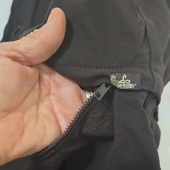 Prana, HYBRID HIKING Dark Brown Women's Pants size 4 - Picture 6 of 7